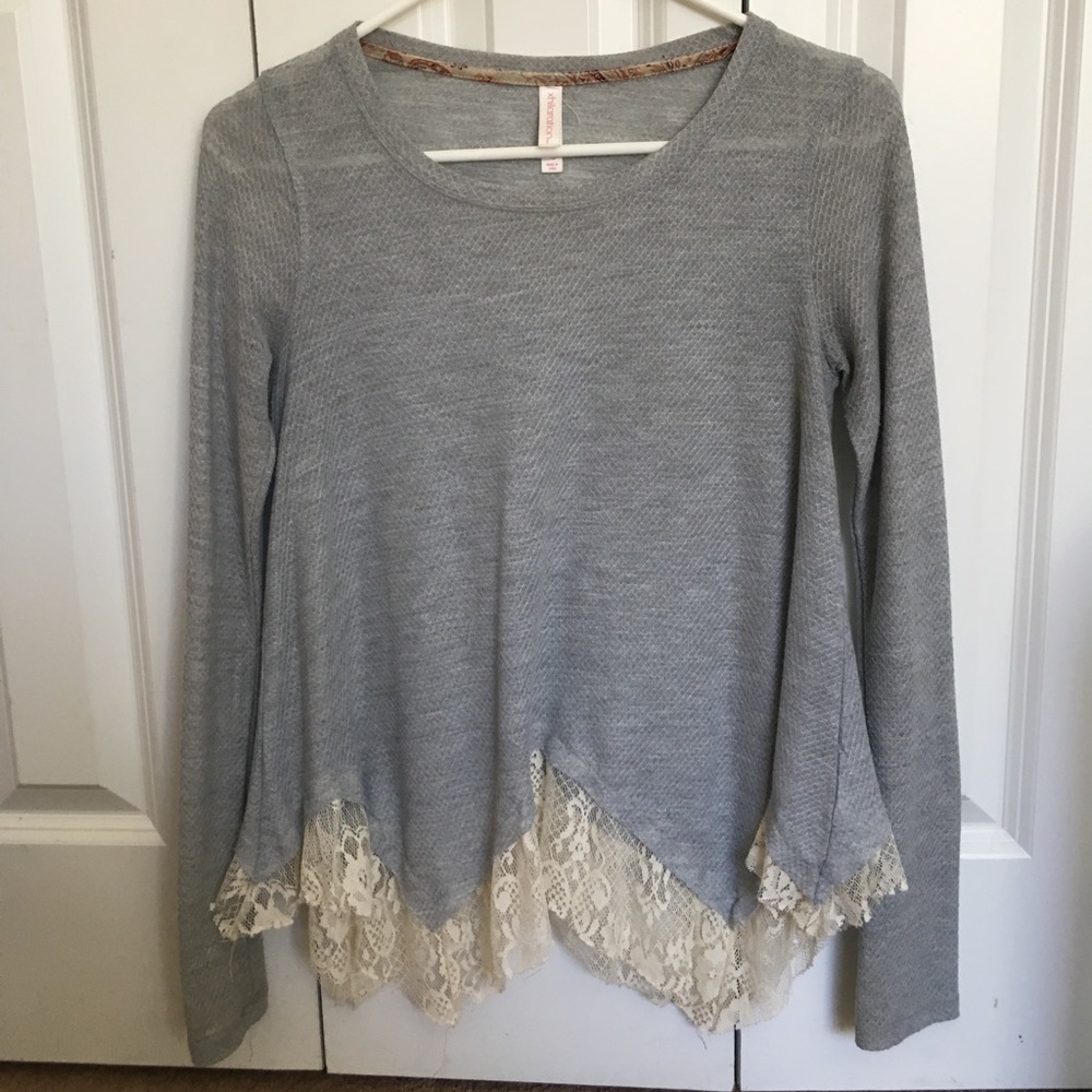 Grey long sleeve